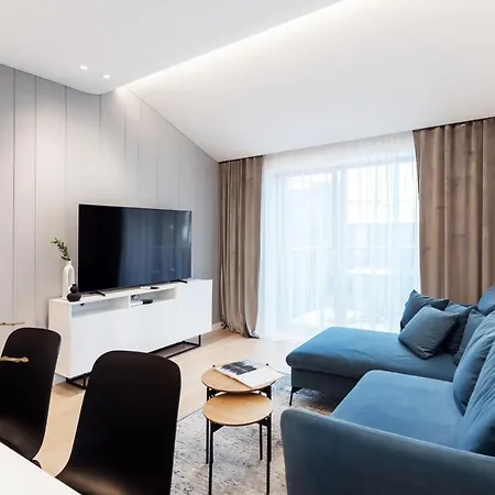 #stayhere - Brand New & Ultra Modern 2bdr Upscale Neighbourhood Paupys Апартаменти